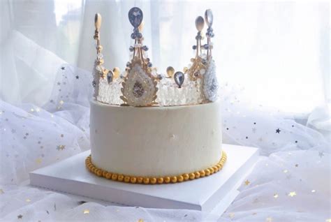 皇冠蛋糕装饰摆件蕾丝大女王皇冠复古珍珠水晶公主生日烘培布置_虎窝淘