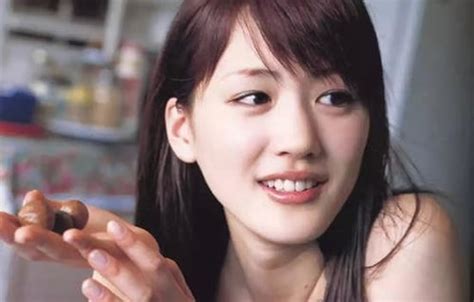 日本19岁美少女Kirari(キラリ)因为神似桥本环奈：近日在社交网络上走红-新闻资讯-高贝娱乐
