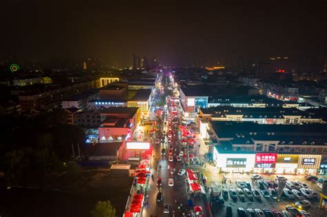 山东菏泽城市夜景灯光交通航拍摄影图-包图企业站