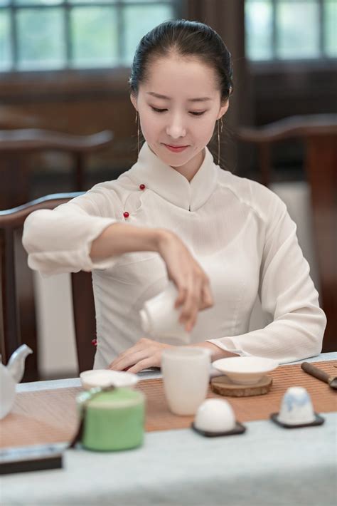 高级茶艺师报考费用是多少钱_高级茶艺师_宏志文化教育服务深圳有限公司