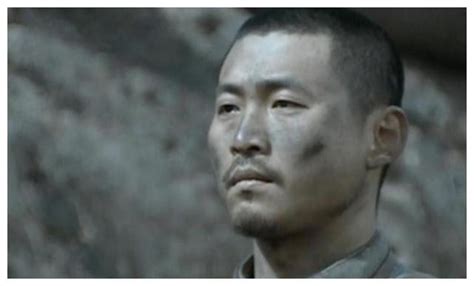 《亮剑》里国军29军出身的张大彪，为什么会对李云龙如此忠心耿耿？_凤凰网