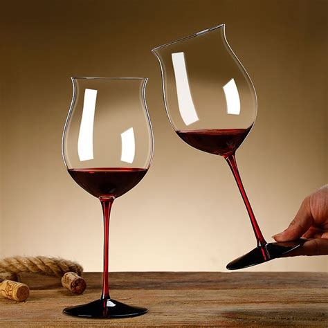大号勃艮第酒杯创意葡萄酒杯酒具家用红酒杯水晶玻璃红领结高脚杯-阿里巴巴