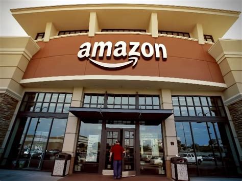 How Amazon’s logos reflect its evolution - Marketplace