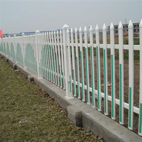 pvc塑钢护栏 草坪护栏 公园花池花园绿化带围栏 户外塑料栅栏厂家-阿里巴巴
