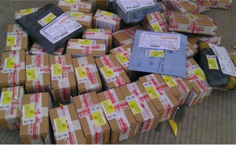 各快递企业24小时值班 湖南省内“双11”包裹将达到2300万件_民生_长沙社区通