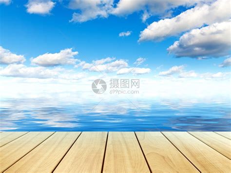美丽的热带海水表面蓝色天空云木板桌或码头平台自然景观背的色夏季风云木板桌或码头平台高清图片下载-正版图片304477100-摄图网