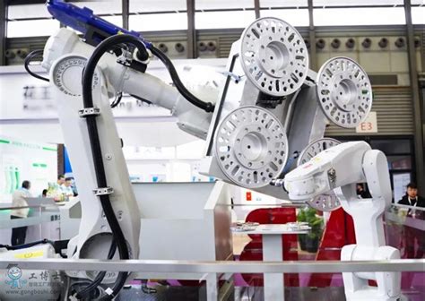 ABB机器人拍了拍你，并邀请你来参观M+M冶金展新闻中心ABB机器人配件中国服务商