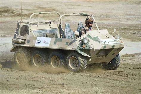 军事丨国产“山猫”全地形车的出现，具有着重大的意义|山猫_新浪新闻