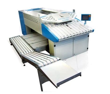 两折盘自动折纸机_济南迅捷机械设备有限公司