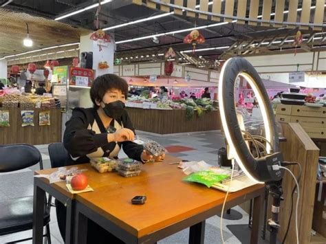 海淀有了“数字化菜市场”，怎么买？怎么送？记者探访——_北京日报网