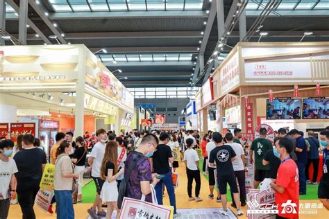 2024广州国际餐饮连锁加盟展览会CCH-参展网