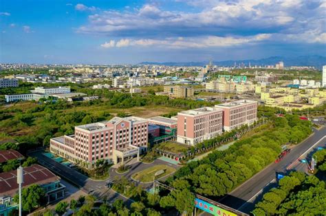我校运营的浙江省衢州空气动力装备产业创新服务综合体获评优秀