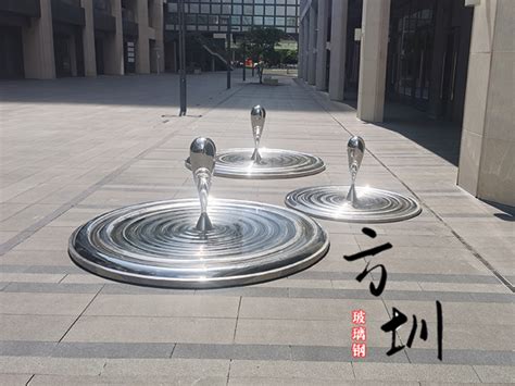 广场步行街不锈钢水滴形雕塑-方圳雕塑厂