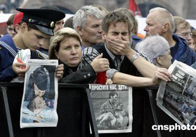不明麻醉气体杀死128名人质：2002年10月26日莫斯科人质危机结束_萨沙讲史堂_新浪博客