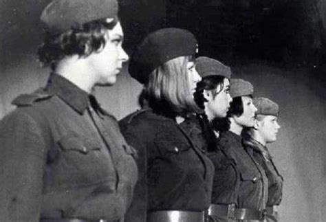 二战德国对待苏联女兵 德军是怎么对待苏联女卫生兵_奇象网