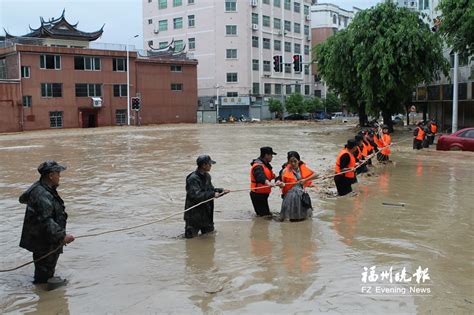 永泰：清凉溪洪水超百年一遇 21个乡镇受灾转移2947人-社会- 东南网