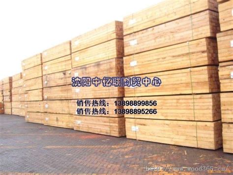 木模板的安装规范 - 五棵松木业