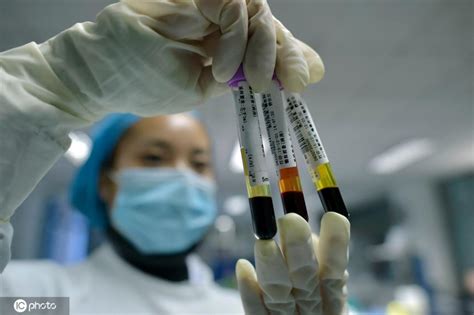 中国报告存活艾滋病感染者95.8万