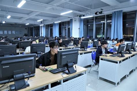 于都计算机专业高职院校好处「赣州应用技术职业学校供应」 - 深圳-8684网