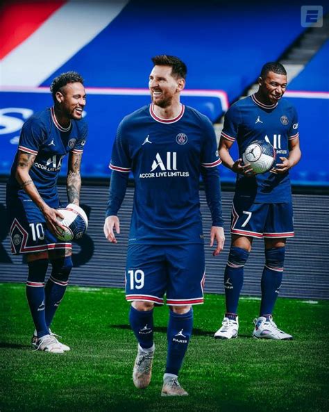 巴黎圣日耳曼希望续约梅西 将续约至2024年_球天下体育