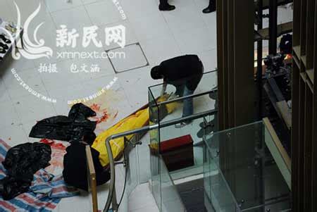 年轻女子在上海新世界商厦内12楼跳楼身亡(图) 世相万千 烟台新闻网 胶东在线 国家批准的重点新闻网站