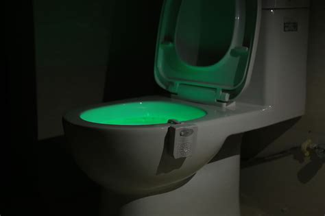 16色马桶灯氛围灯厕所起夜灯迷你挂式智能自动人体感应led小夜灯-阿里巴巴