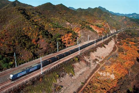 累计运量破80亿吨 大秦铁路创世界单条铁路货运量最高纪录-凯风网