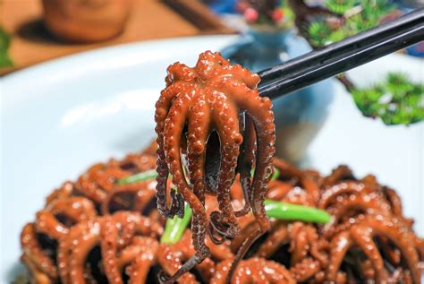 宁波美食排行榜前十名，本地人说说宁波都有哪些特色小吃