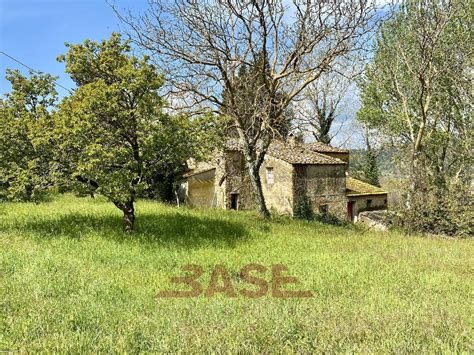 Farmhouse for sale in Montescudaio [524332] | Gate-away®