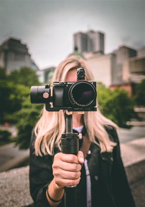 企业如何做到低成本短视频拍摄？-盛大博通
