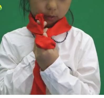 红领巾的系法(红领巾系法口诀，收藏起来，准用得着) | 说明书网