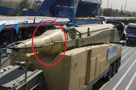血统高贵：伊朗展出射程300公里新型弹道导弹