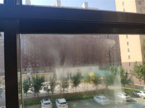 生活小百科：窗户双层玻璃起雾结露的原因和解决办法！