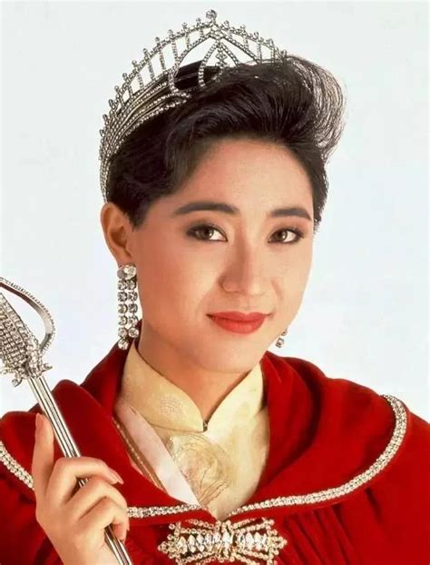 1988年香港小姐冠军及国际亲善小姐 李嘉欣_图片_互动百科