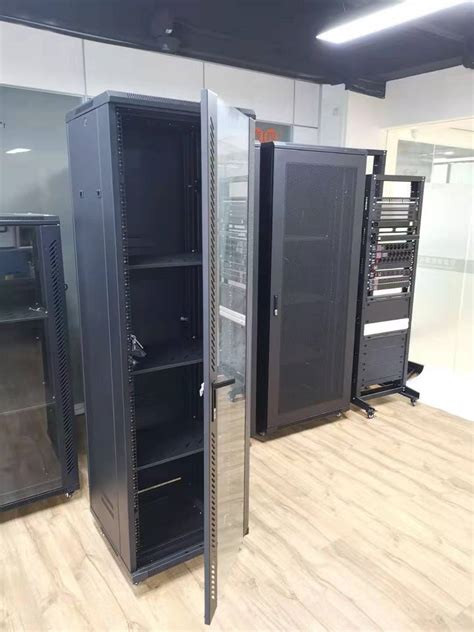 500KW 光伏配电柜系列组合柜 - 机柜类产品 - 绵阳市攀丰智能制造有限公司