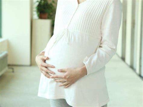 怎样才能正常分娩 怀孕分娩要注意