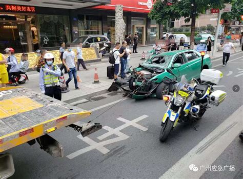 广州发生两辆出租车与一辆环卫车相撞事故，造成3人受伤