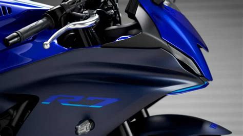 Seventh heaven: Yamaha R7 wraps up all the good bits of the MT-07 into ...