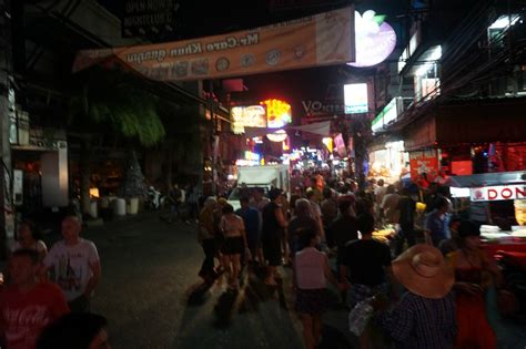 芭提雅旅游，男士们尽量不要晚上独自去酒吧街！|泰国|芭提雅|酒吧_新浪新闻