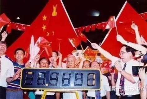 庆祝香港回归25周年｜请收好这份来自香港的集体记忆|香港|香港回归_新浪新闻