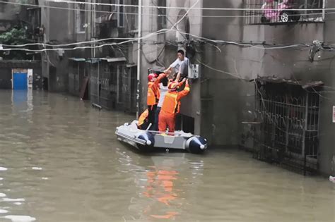 洪水未退村民返家，巧遇消防保障升级_凤凰网视频_凤凰网