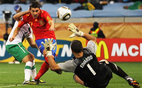 2010南非世界杯 西班牙足球宝贝 天极上海站_天极网