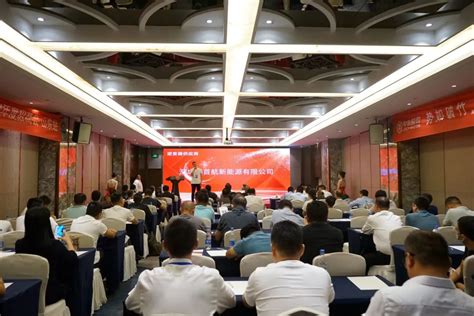 区招商局围绕食博会邀商和豫沪合作交流活动在上海开展招商活动