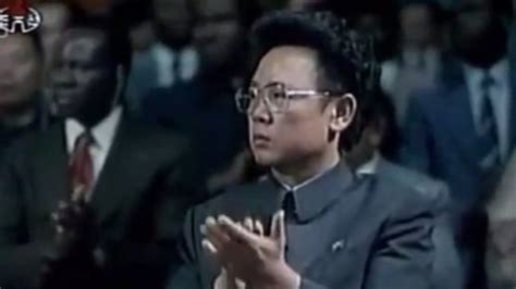 金正日在朝鲜政坛首次亮相 直接被任命为党委会书记_凤凰网视频_凤凰网
