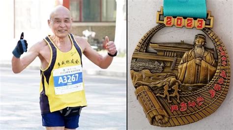 76岁老人历时15年跑完200个马拉松：会坚持运动_凤凰网视频_凤凰网