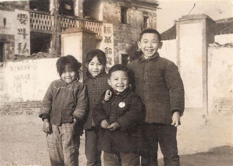 外国人拍摄的中国老照片：1973年的中国是这样子的 - 派谷老照片修复翻新上色
