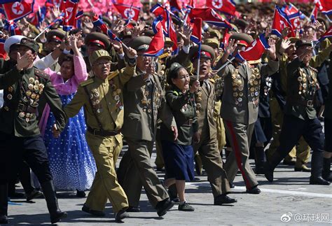 朝鲜今日举行国庆70周年阅兵仪式 海陆空精锐部队接受检阅|朝鲜|崔萌|阅兵仪式_新浪新闻
