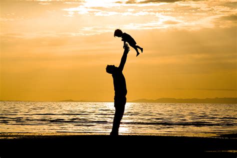 Pictures Showcasing Father and Daughter Will Melt Your Heart