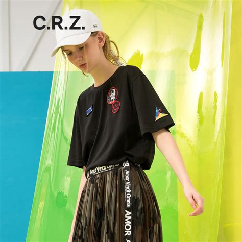 CRZ潮牌女装 圆领宽松T恤女刺绣纯棉短袖 正品 夏季专柜新款 CDL2V378_易购客