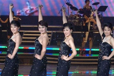 【图】牡丹峰乐团主唱表演让人震撼 美女主唱一夕成名_日韩星闻_明星-超级明星